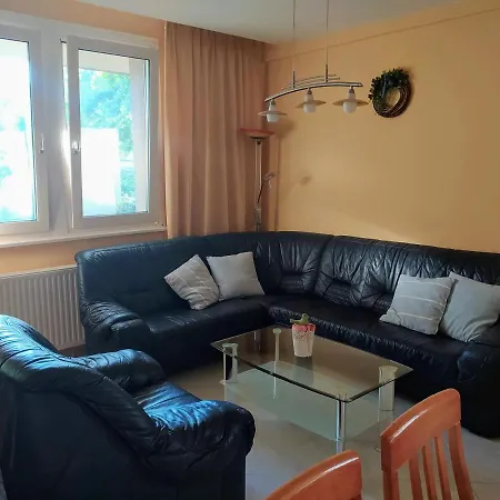 公寓 Partkozeli Apartman *